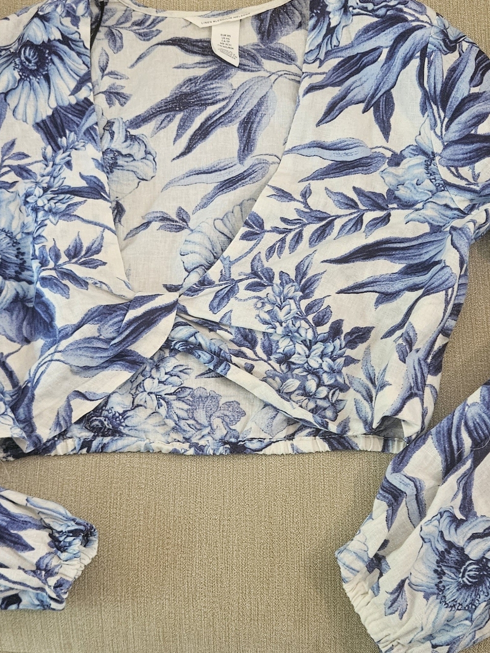 H&M Blue Floral Wrap Crop Top